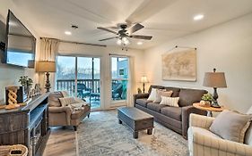 Branson West Condo With Balcony And Resort Amenities