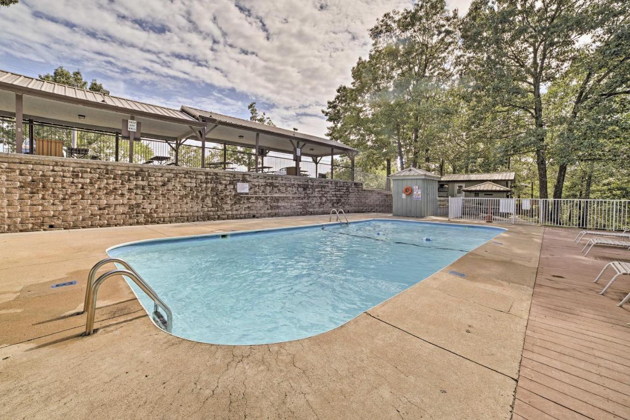 Branson West Condo With Balcony And Resort Amenities Exterior photo
